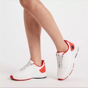 Women’s MG4+ g/fore golf shoes.